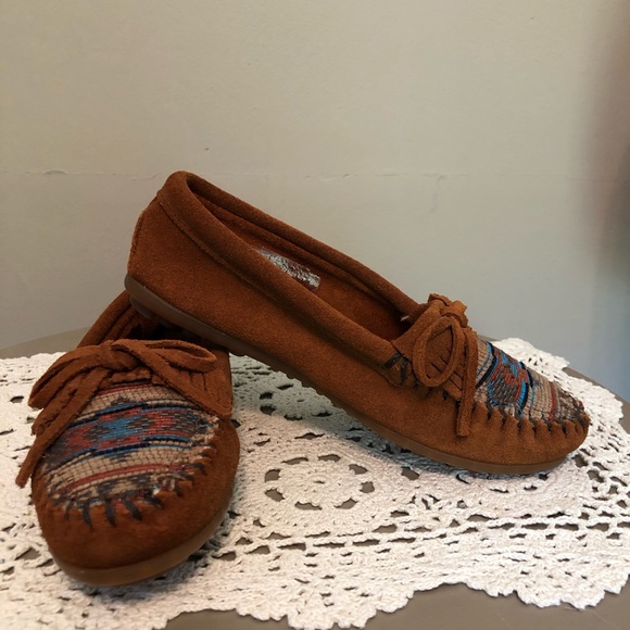 Minnetonka Shoes - Minnetonka El Paso Southwestern Suede Moccasins